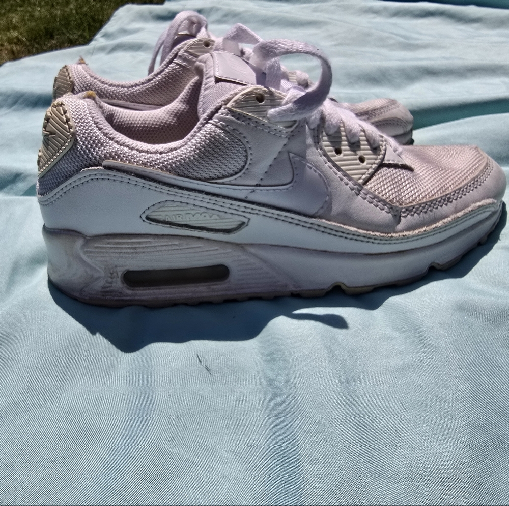 White Nike Air Max Sneakers